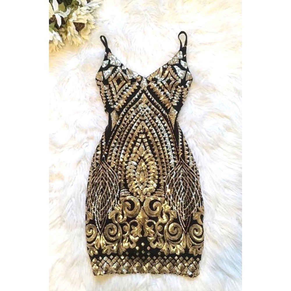 ✨😍 Gorgeous sequins new year eve sparkly dress ✨